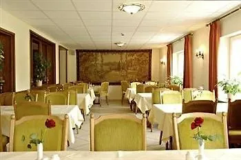 Hotel Moselstern Parkhotel Kraehennest 4*