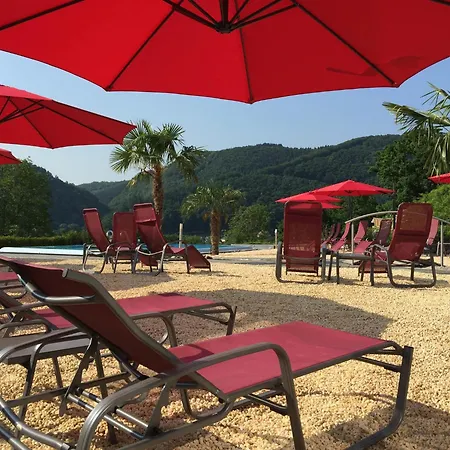 ホテル Moselstern Parkhotel Kraehennest