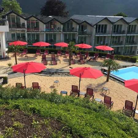Moselstern Parkhotel Kraehennest ホテル Löf