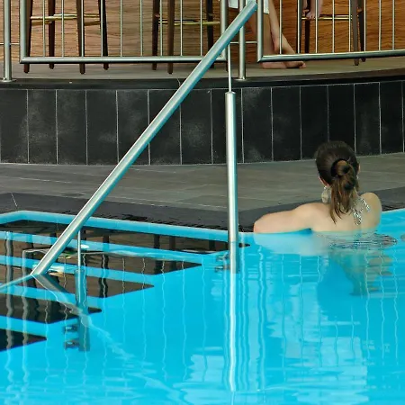 Moselstern Parkhotel Kraehennest Loef