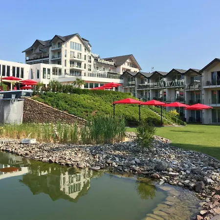 호텔 Moselstern Parkhotel Kraehennest 4*