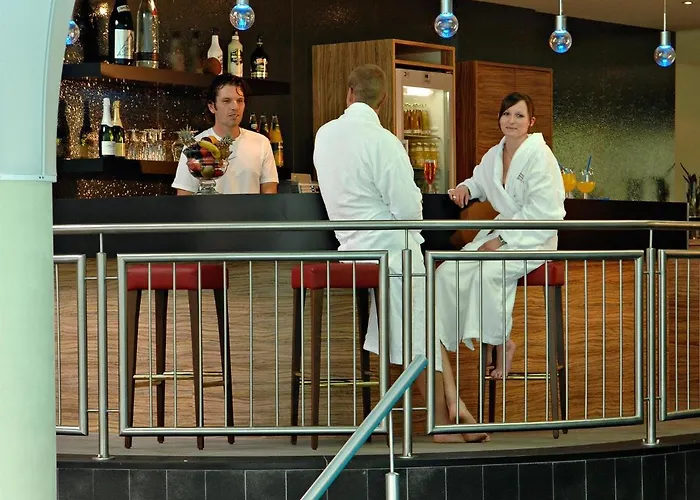 Moselstern Parkhotel Kraehennest 호텔 로프