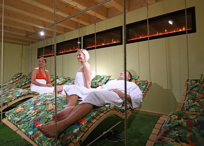 호텔 Moselstern Parkhotel Kraehennest 로프