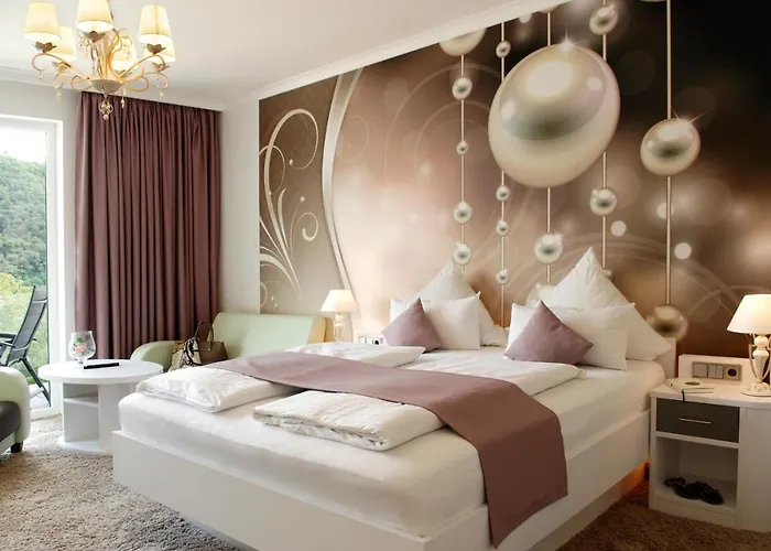 Moselstern Parkhotel Kraehennest 호텔 4*